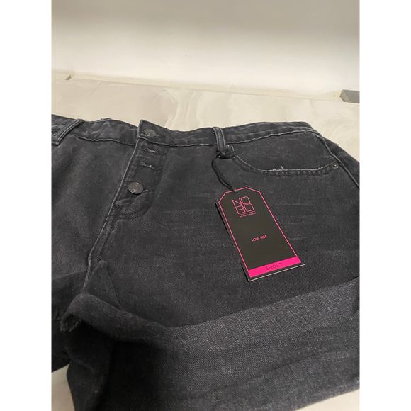 No Boundaries Black Jean Shorts NWT - Picture 4 of 6